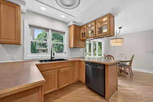 433 S Euclid Ave, Villa Park, IL 60181 - Photo 8