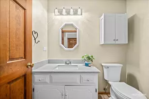 2296 Salisbury Dr, Naperville, IL 60565 - Photo 18