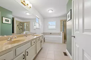 280 Hickory Ln, South Elgin, IL 60177 - Photo 14