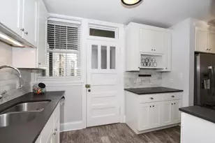1445 W Elmdale Ave, Chicago, IL 60660 - Photo 12