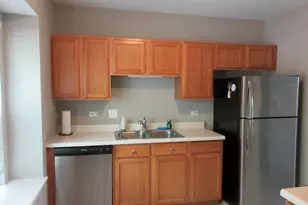 1225 N Village Dr, Round Lake Beach, IL 60073 - Photo 6