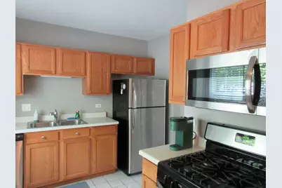1225 N Village Drive, Round Lake Beach, IL 60073 - Photo 8