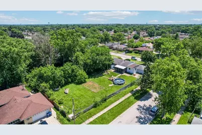5710 W Hawthorne Avenue, Berkeley, IL 60163 - Photo 22