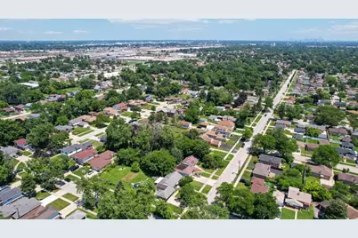 5710 W Hawthorne Avenue, Berkeley, IL 60163 - Photo 24