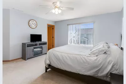604 Silver Creek Drive, Joliet, IL 60431 - Photo 16