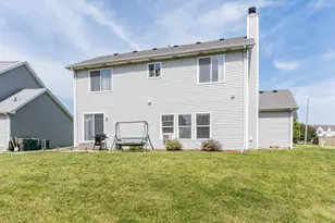 604 Silver Creek Dr, Joliet, IL 60431 - Photo 26