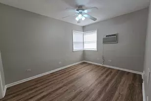 837 Lathrop Ave, Forest Park, IL 60130 - Photo 6