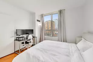 421 W Huron St, Chicago, IL 60654 - Photo 10