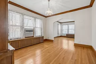 5543 W Berenice Ave, Chicago, IL 60641 - Photo 4