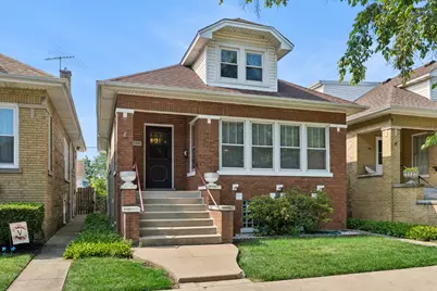 5543 W Berenice Avenue, Chicago, IL 60641 - Photo 1