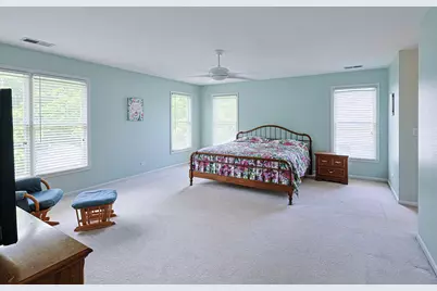 5686 Angouleme Lane, Hoffman Estates, IL 60192 - Photo 22