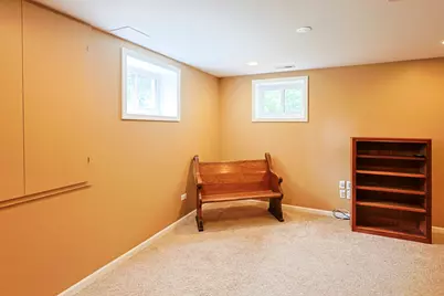 5686 Angouleme Lane, Hoffman Estates, IL 60192 - Photo 40
