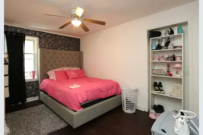 10134 S Bensley Avenue, Chicago, IL 60617 - Photo 10