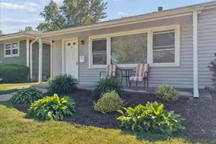52 S Midland Ave, Mundelein, IL 60060 - Photo 2
