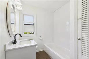 52 S Midland Ave, Mundelein, IL 60060 - Photo 16