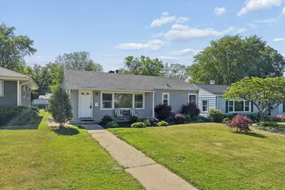 52 S Midland Avenue, Mundelein, IL 60060 - Photo 1