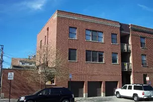 1408 W Waveland Ave, Chicago, IL 60613 - Photo 1