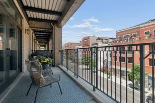 1415 W Belmont Ave, Chicago, IL 60657 - Photo 18