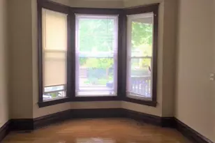 1116 W Wellington Ave, Chicago, IL 60657 - Photo 2