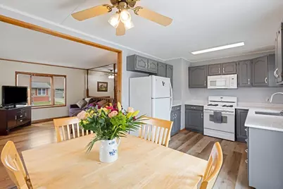 121 Seton Place, Streamwood, IL 60107 - Photo 12