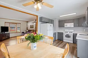 121 Seton Pl, Streamwood, IL 60107 - Photo 12