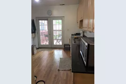 1230 W Wellington Avenue #1, Chicago, IL 60657 - Photo 8