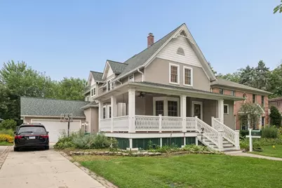815 N Marion Street, Oak Park, IL 60302 - Photo 1