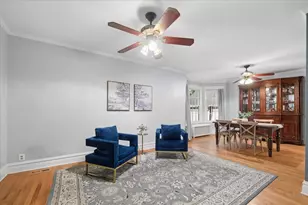 815 N Marion St, Oak Park, IL 60302 - Photo 4