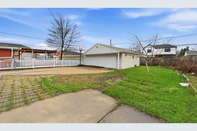 8346 N Octavia Avenue, Niles, IL 60714 - Photo 20