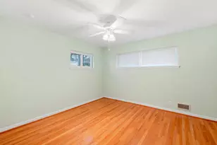 8346 N Octavia Ave, Niles, IL 60714 - Photo 8