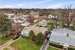 8346 N Octavia Ave, Niles, IL 60714 - Photo 4