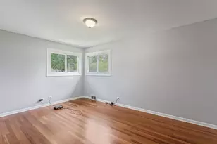1215 W Roosevelt Rd, Wheaton, IL 60187 - Photo 12