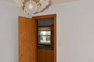 5929 W 64th St, Chicago, IL 60638 - Photo 10