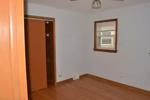 5929 W 64th St, Chicago, IL 60638 - Photo 4