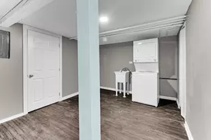 1205 E 93rd St, Chicago, IL 60619 - Photo 16