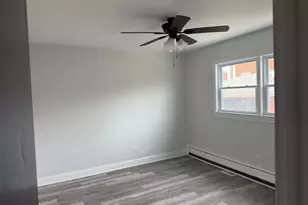 8011 S Komensky Ave, Chicago, IL 60652 - Photo 6