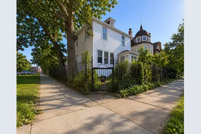 2481 E 74th Street, Chicago, IL 60649 - Photo 1