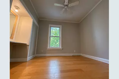 2481 E 74th Street, Chicago, IL 60649 - Photo 16