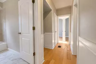 2481 E 74th St, Chicago, IL 60649 - Photo 12