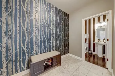 1329 McIntosh Drive, Mundelein, IL 60060 - Photo 10
