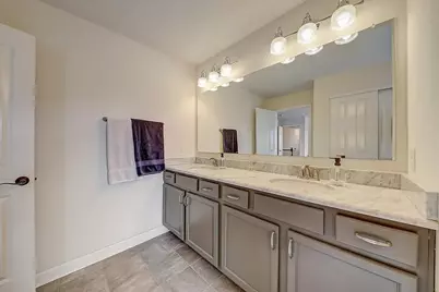 1329 McIntosh Drive, Mundelein, IL 60060 - Photo 16