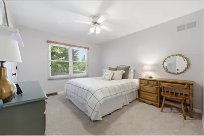 221 Breckenridge Drive, Aurora, IL 60504 - Photo 24