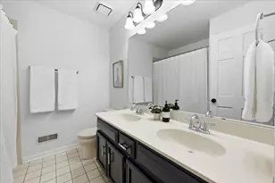 221 Breckenridge Dr, Aurora, IL 60504 - Photo 26