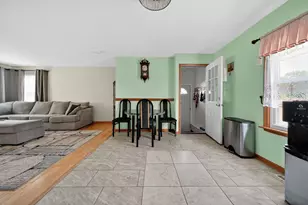1104 Basin Dr, Lockport, IL 60441 - Photo 28