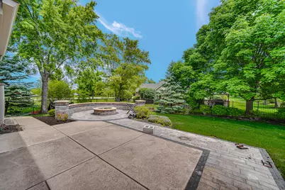 21147 Hunter Woods Drive, Frankfort, IL 60423 - Photo 26