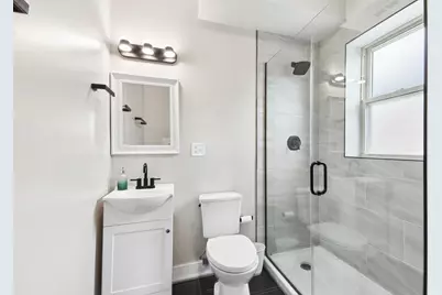 6835 S Clyde Avenue, Chicago, IL 60649 - Photo 10