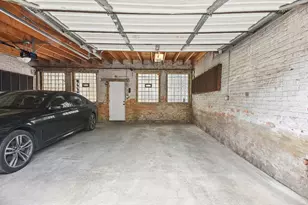 6835 S Clyde Ave, Chicago, IL 60649 - Photo 36