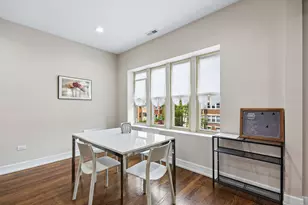 6835 S Clyde Ave, Chicago, IL 60649 - Photo 4