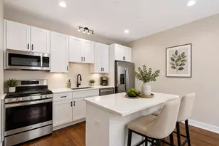 6835 S Clyde Ave, Chicago, IL 60649 - Photo 14