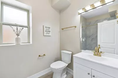 6835 S Clyde Avenue, Chicago, IL 60649 - Photo 18